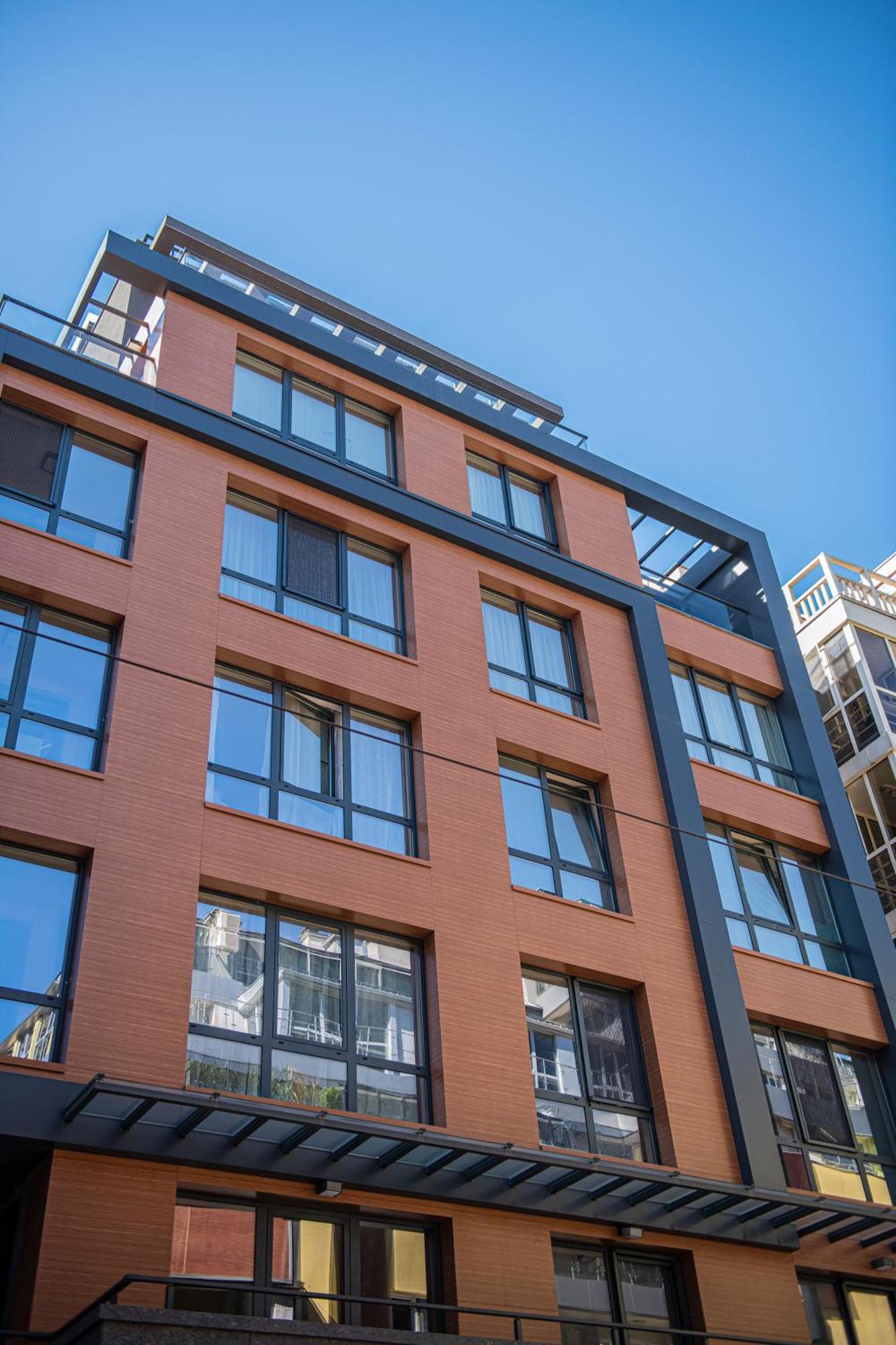 דירה Oslo: A Modern Furnished With Parking סופיה